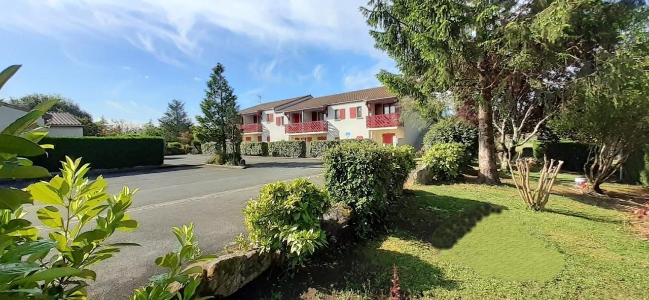 Residence Hoteliere Helios Jonzac Exterior foto