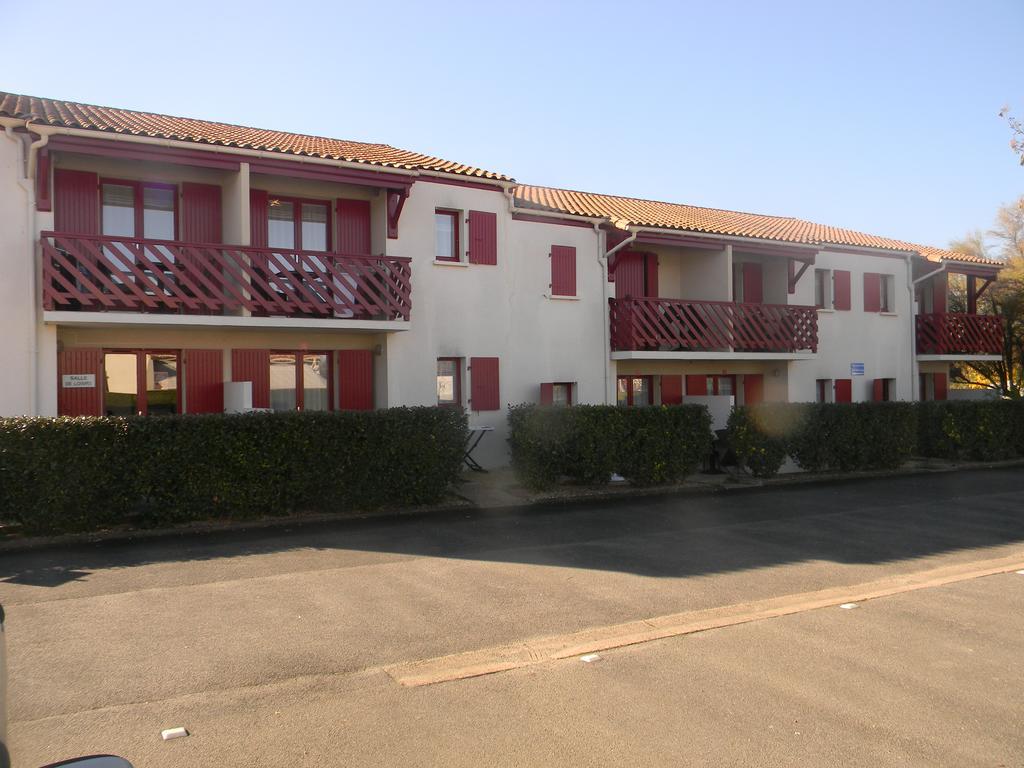Residence Hoteliere Helios Jonzac Exterior foto